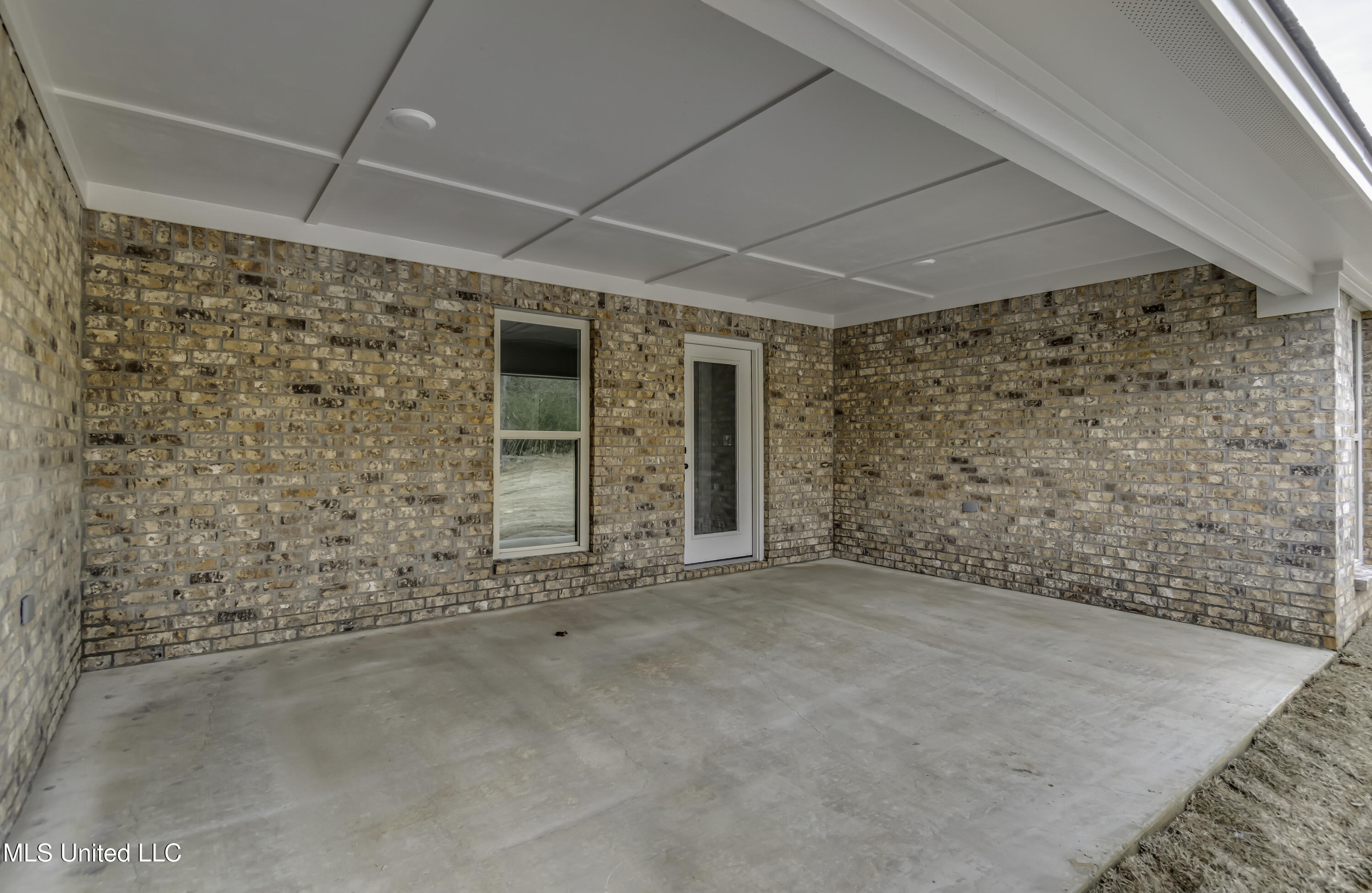 105 Jasmine Cove Drive Brandon, MS 39042 - Photo 7 of 34 105 Jasmine Cove Dr--13