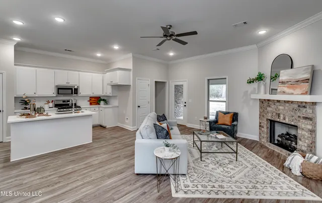 $339,999 | 105 Jasmine Cove Drive, Brandon, MS 39042