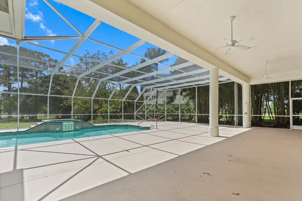 $1,850,000 | 8280 Woodsmuir Drive, Palm Beach Gardens, FL 33412