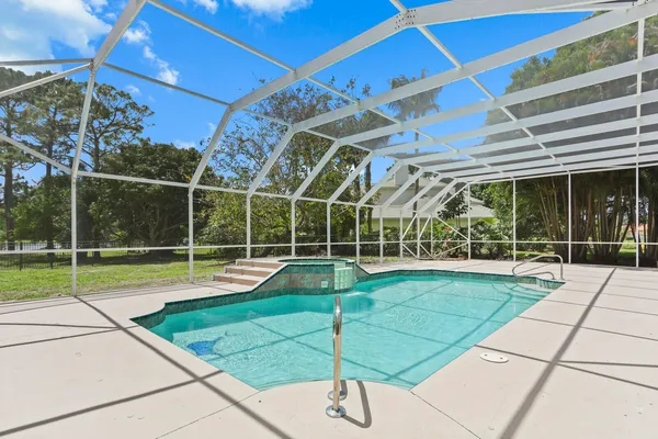 $1,850,000 | 8280 Woodsmuir Drive, Palm Beach Gardens, FL 33412
