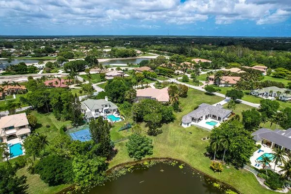 $1,850,000 | 8280 Woodsmuir Drive, Palm Beach Gardens, FL 33412