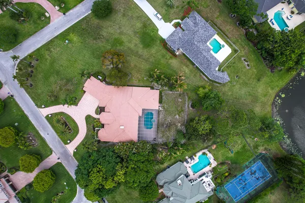 $1,850,000 | 8280 Woodsmuir Drive, Palm Beach Gardens, FL 33412