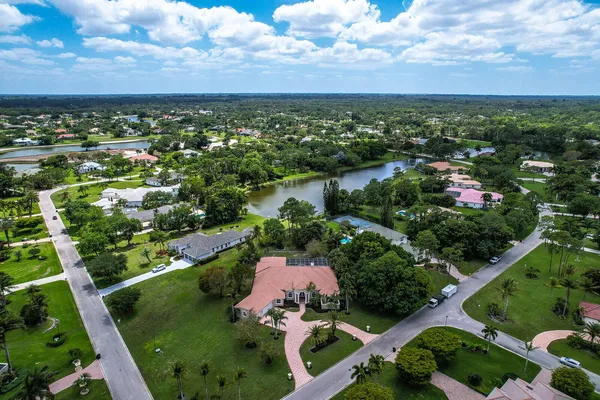 $1,850,000 | 8280 Woodsmuir Drive, Palm Beach Gardens, FL 33412