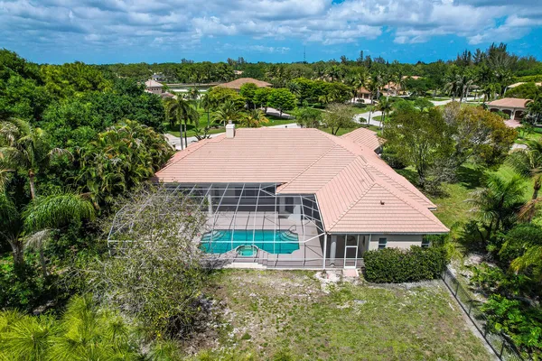 $1,850,000 | 8280 Woodsmuir Drive, Palm Beach Gardens, FL 33412