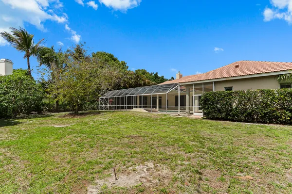 $1,850,000 | 8280 Woodsmuir Drive, Palm Beach Gardens, FL 33412
