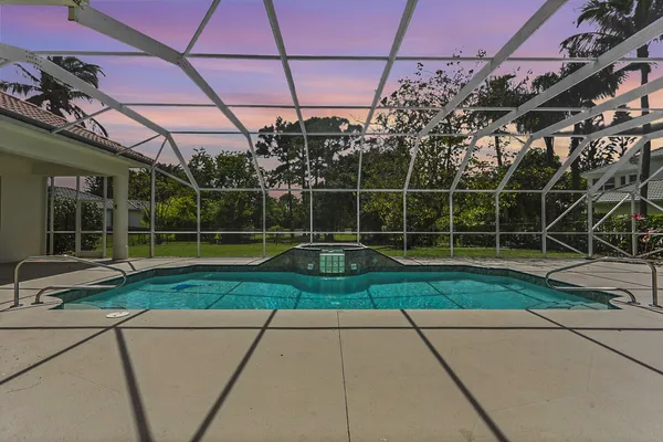 $1,850,000 | 8280 Woodsmuir Drive, Palm Beach Gardens, FL 33412