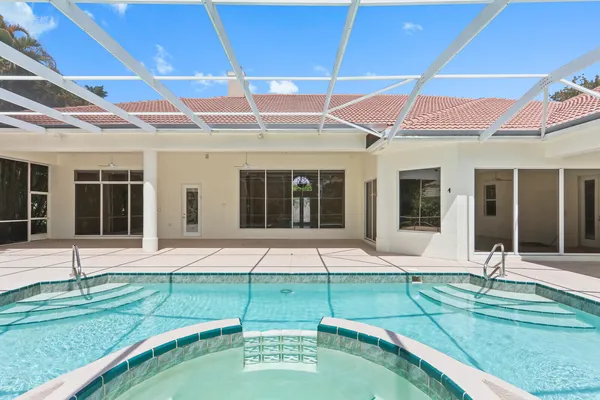 $1,850,000 | 8280 Woodsmuir Drive, Palm Beach Gardens, FL 33412
