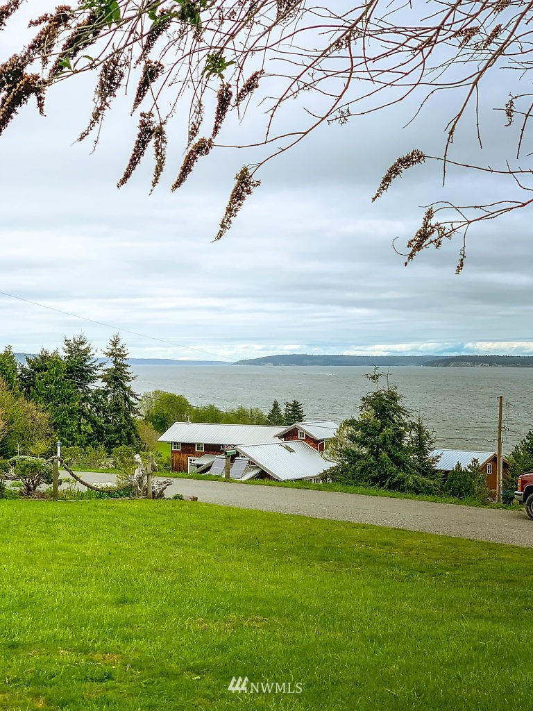 11 Clyde Road Langley, WA 98260 - Photo 2 of 5 Gallery Image 2