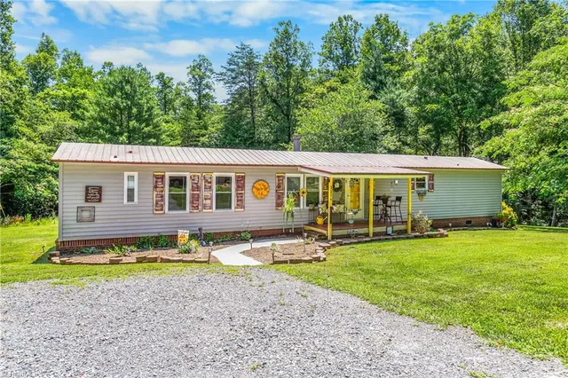 $265,000 | 1174 Byrds Curve Road, Elkin, NC 28621