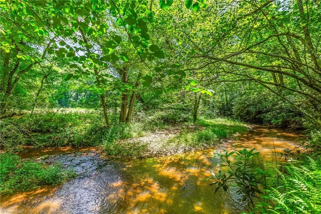 $265,000 | 1174 Byrds Curve Road, Elkin, NC 28621