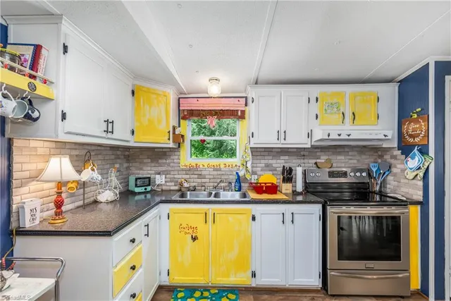 $265,000 | 1174 Byrds Curve Road, Elkin, NC 28621