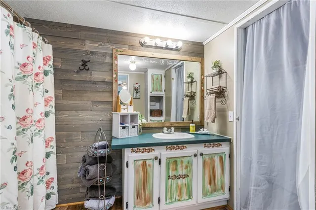 $265,000 | 1174 Byrds Curve Road, Elkin, NC 28621