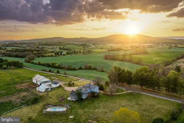 $1,150,000 | 3691 Conicville Road, Mount Jackson, VA 22842