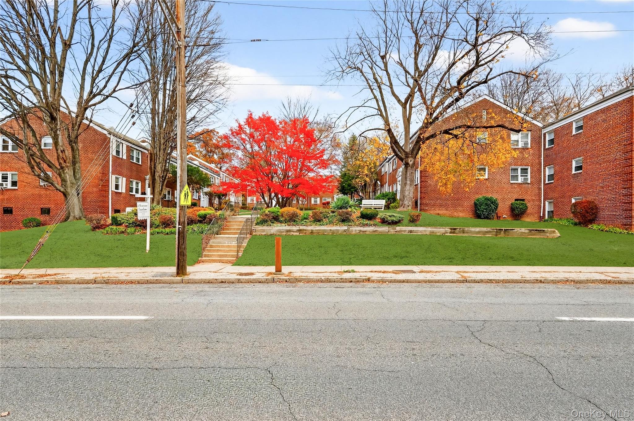 717 Tuckahoe Road, Unit 16A Yonkers, NY 10710 - Photo 8 of 10