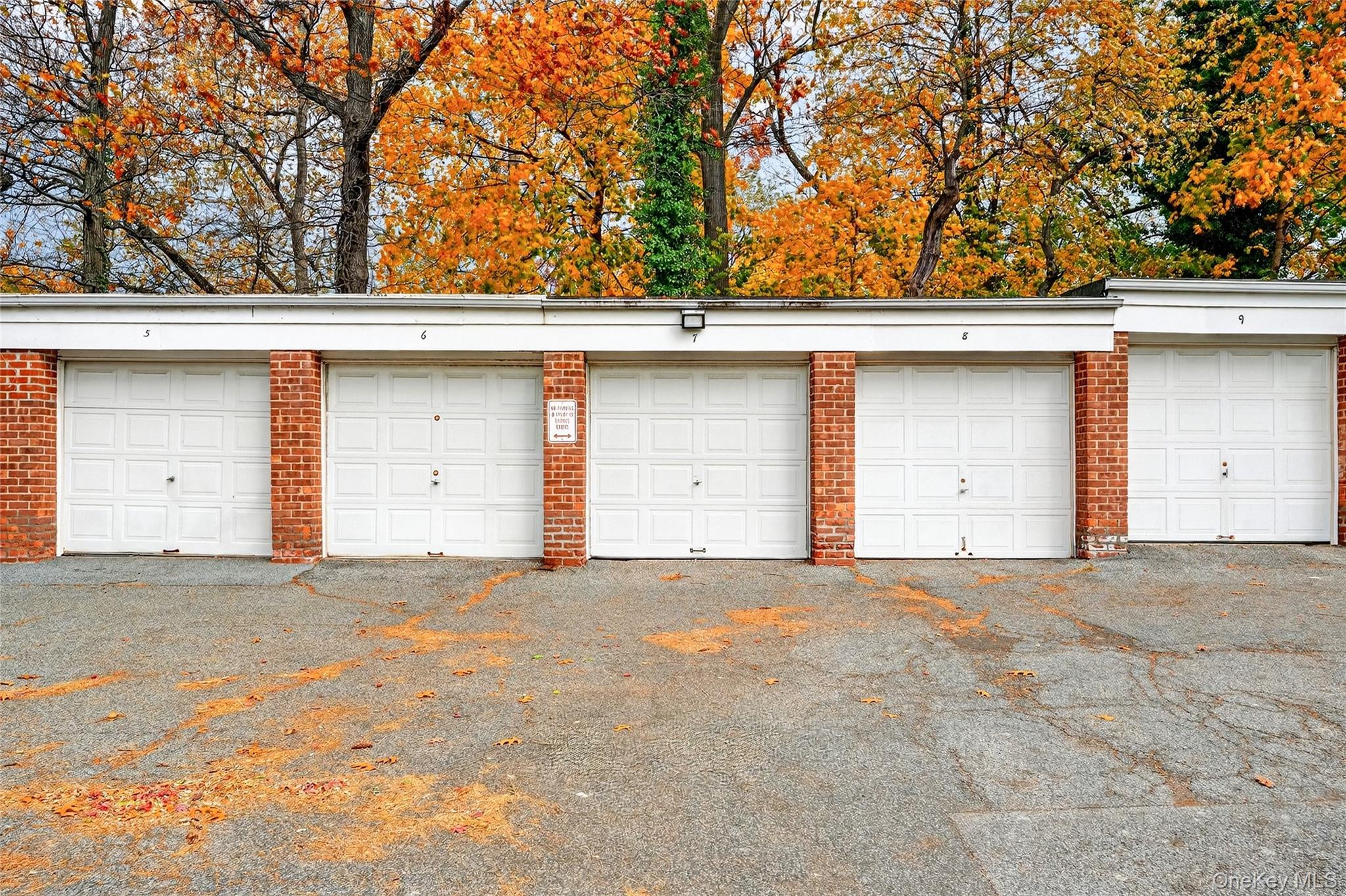 717 Tuckahoe Road, Unit 16A Yonkers, NY 10710 - Photo 9 of 10