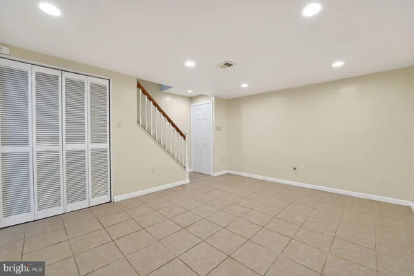 $299,950 | 8215 Tomlinson Court, Severn, MD 21144