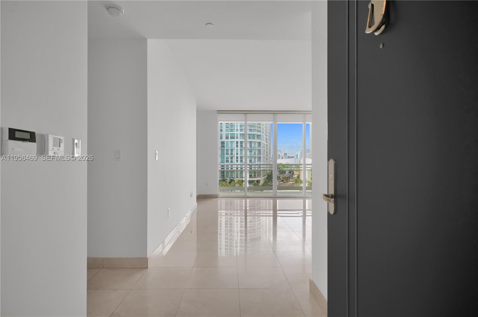 901 Brickell Key Boulevard, Unit 805 Miami, FL 33131 - Photo 30 of 45