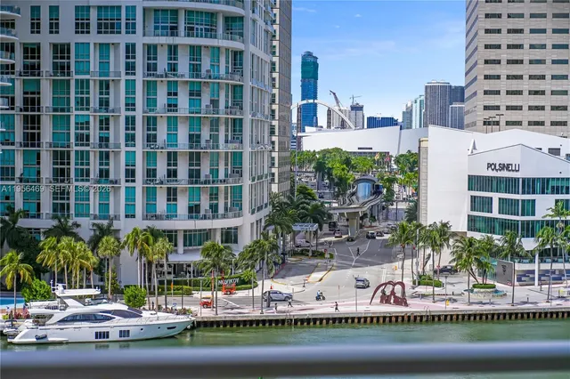 $5,900 | 901 Brickell Key Boulevard, Unit 805, Miami, FL 33131