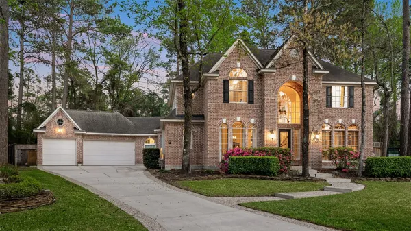 $7,400 | 2 Lenox Hill Drive, The Woodlands, TX 77382