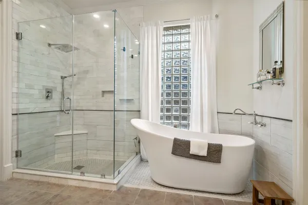 $7,400 | 2 Lenox Hill Drive, The Woodlands, TX 77382
