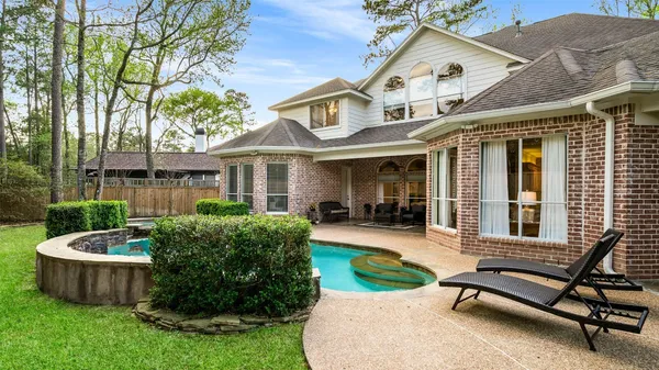 $7,400 | 2 Lenox Hill Drive, The Woodlands, TX 77382
