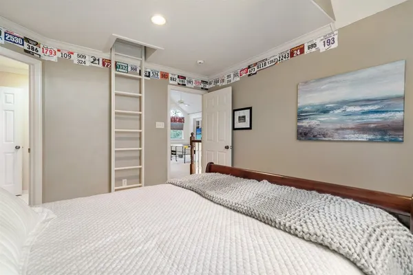 $7,400 | 2 Lenox Hill Drive, The Woodlands, TX 77382