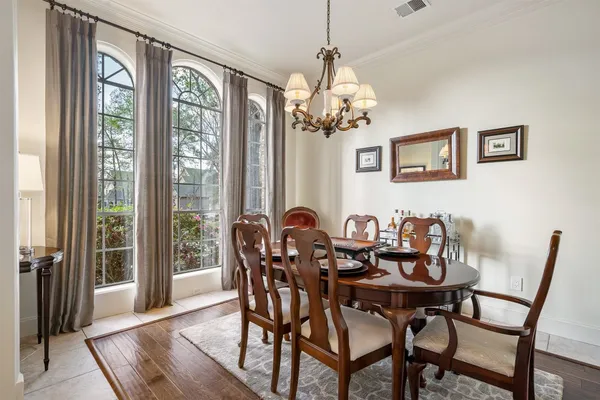 $7,400 | 2 Lenox Hill Drive, The Woodlands, TX 77382