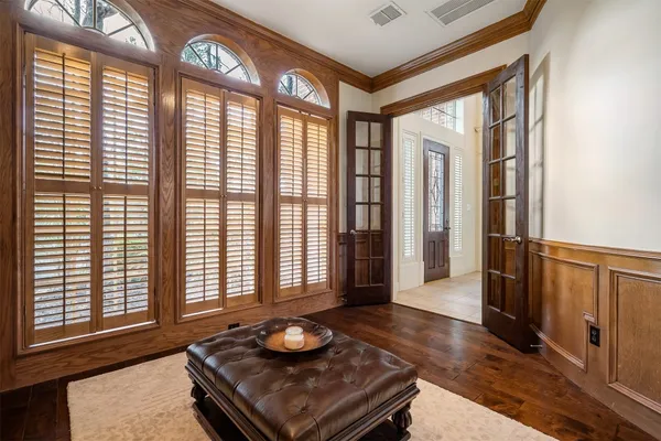 $7,400 | 2 Lenox Hill Drive, The Woodlands, TX 77382