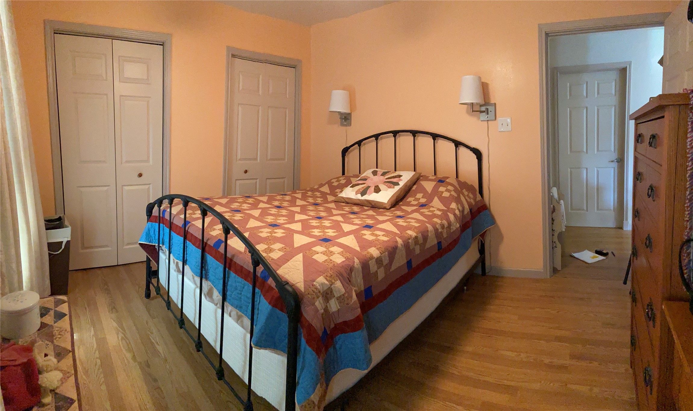 181 Hawk Livingston, TX 77399 - Photo 9 of 26 a bedroom with bed and a window