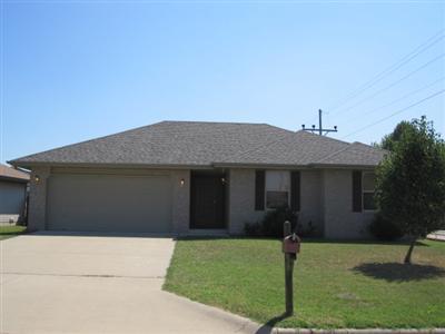 3274 West Scott Street Springfield, MO 65803 - Photo 1 of 1 Primary Photo