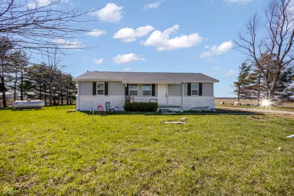 $285,000 | 27440 Six Points Road, Sheridan, IN 46069