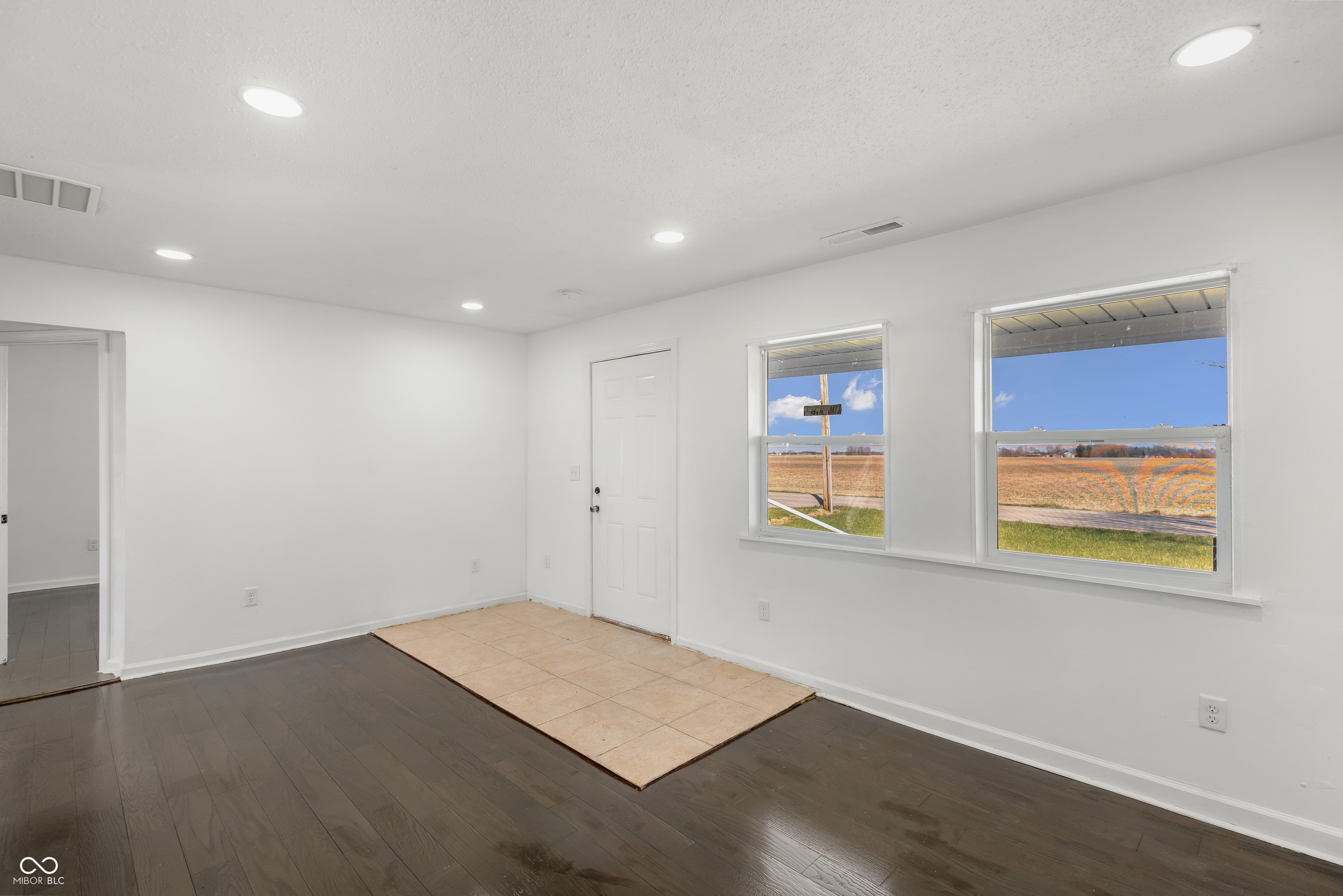 27440 Six Points Road Sheridan, IN 46069 - Photo 12 of 39