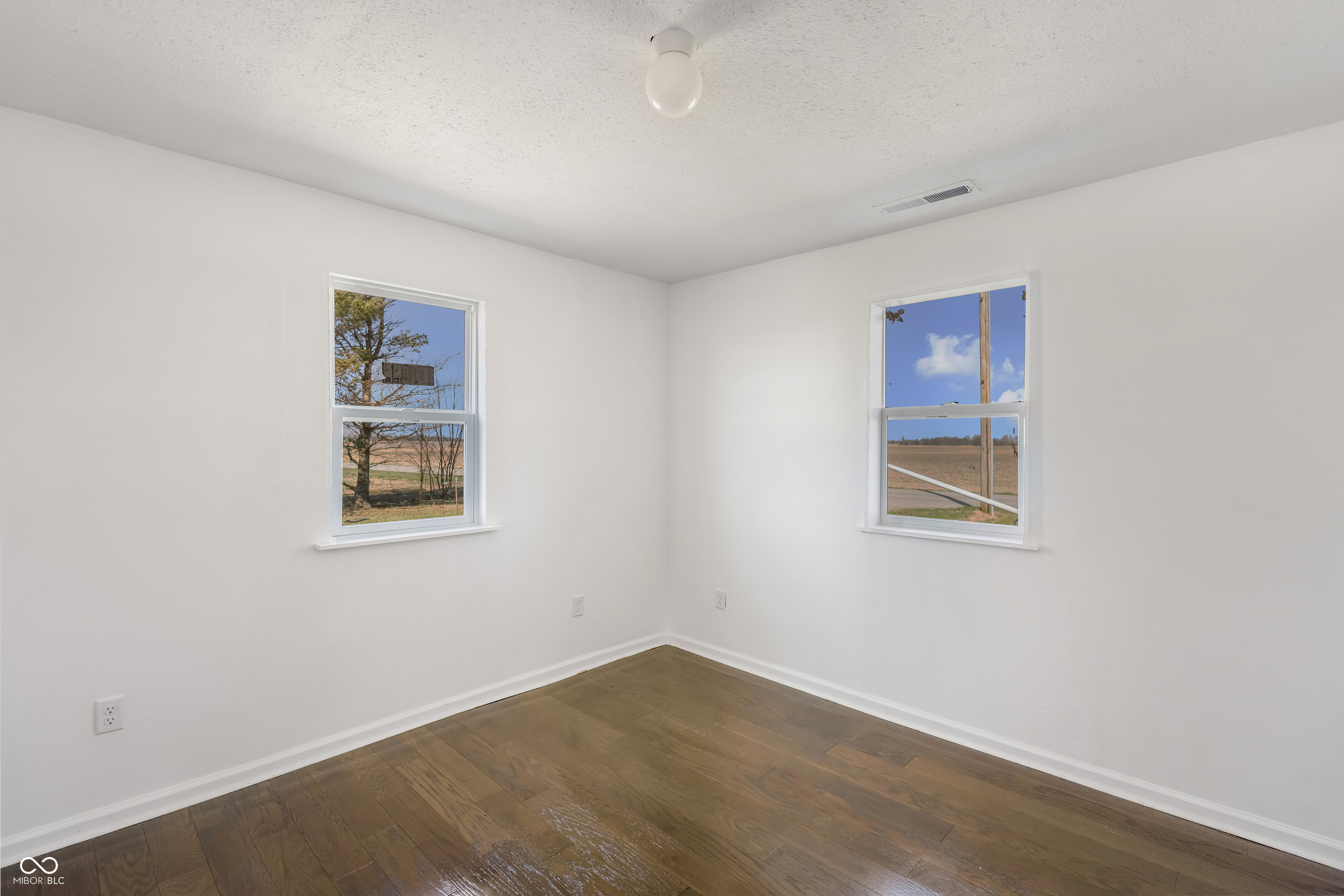 27440 Six Points Road Sheridan, IN 46069 - Photo 18 of 39