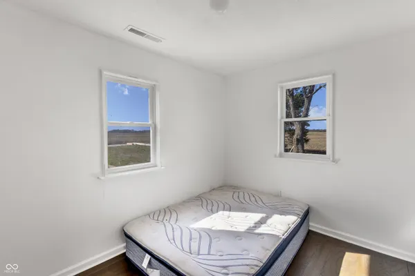 $285,000 | 27440 Six Points Road, Sheridan, IN 46069