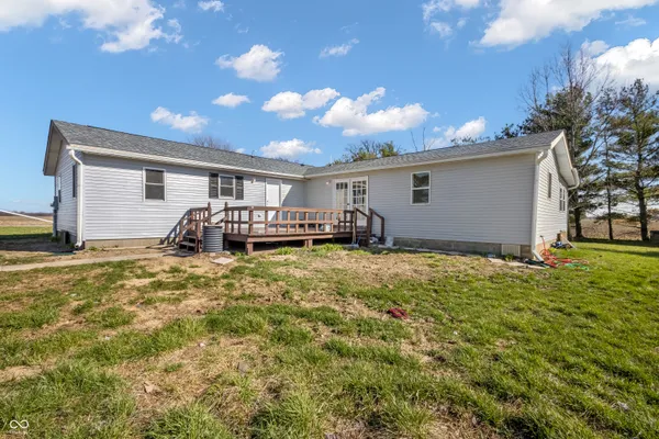 $285,000 | 27440 Six Points Road, Sheridan, IN 46069