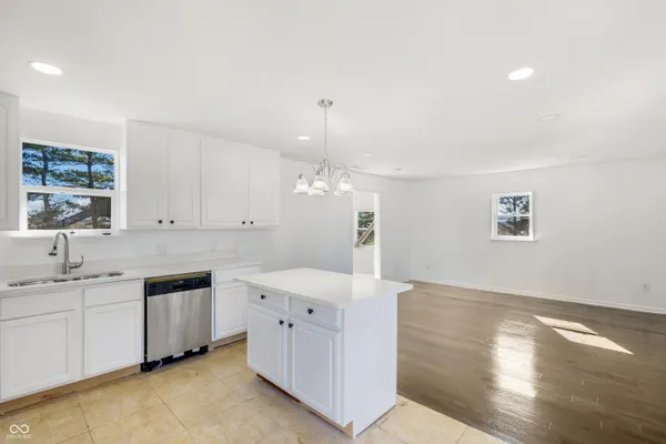 $285,000 | 27440 Six Points Road, Sheridan, IN 46069
