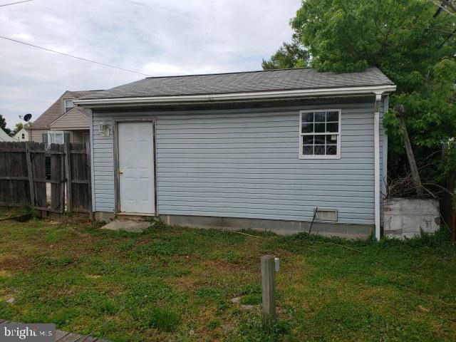 8216 Longpoint Road Baltimore, MD 21222 - Photo 14 of 17 Back