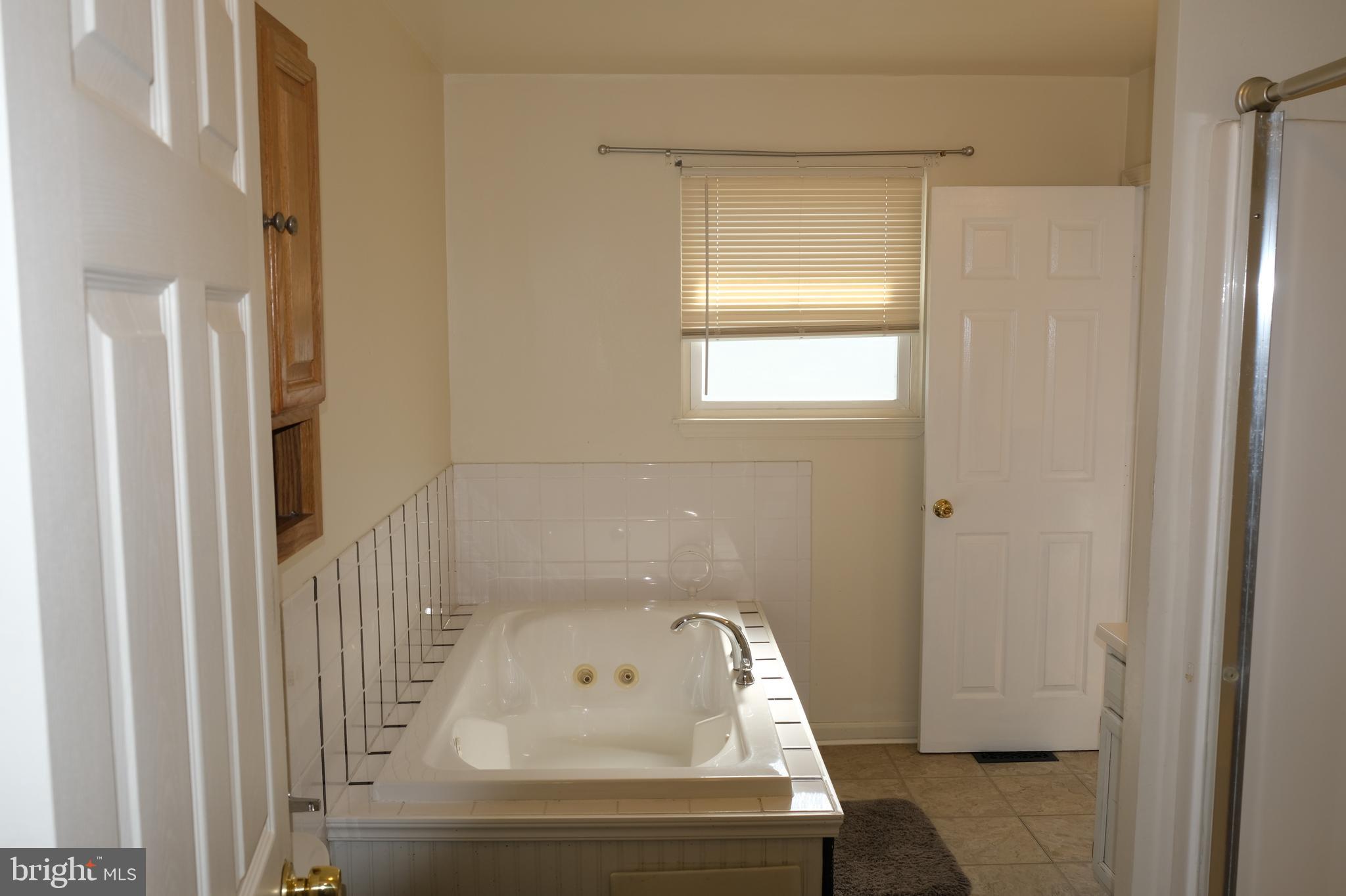 7802 East Shore Road Pasadena, MD 21122 - Photo 20 of 29 Gallery Image 20