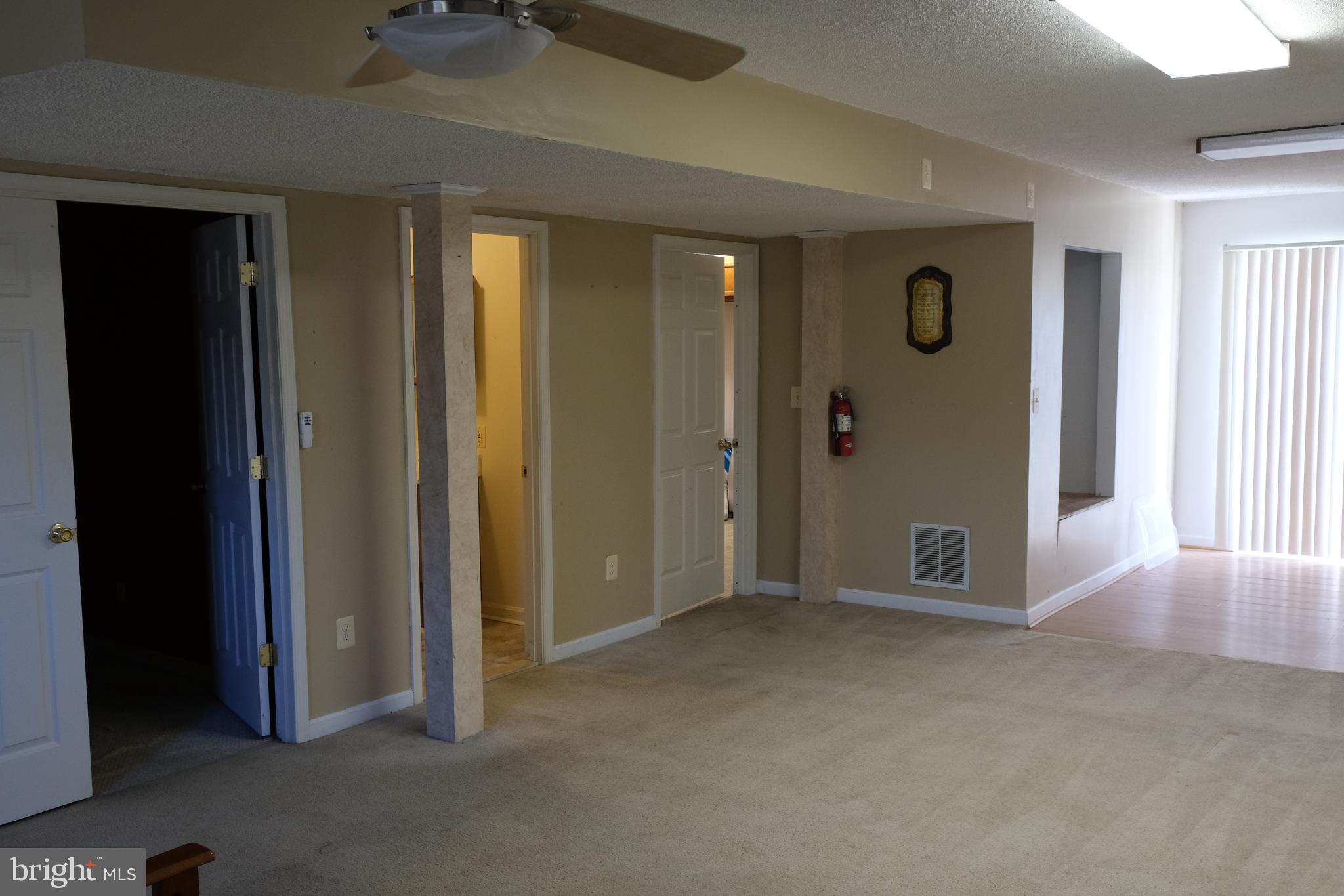 7802 East Shore Road Pasadena, MD 21122 - Photo 22 of 29 Gallery Image 22