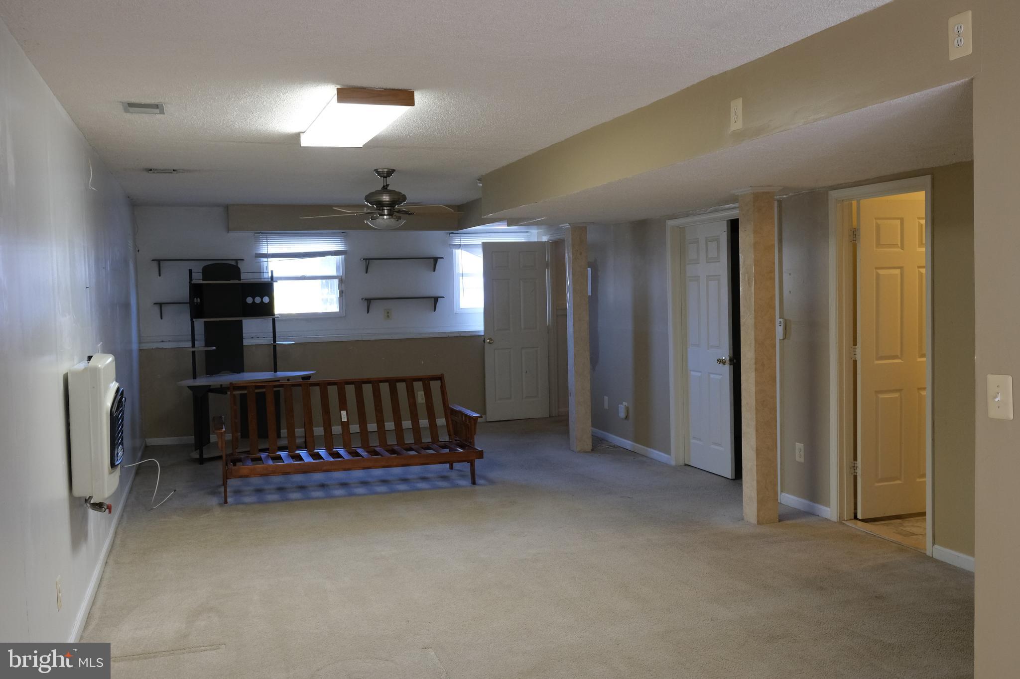 7802 East Shore Road Pasadena, MD 21122 - Photo 23 of 29 Gallery Image 23