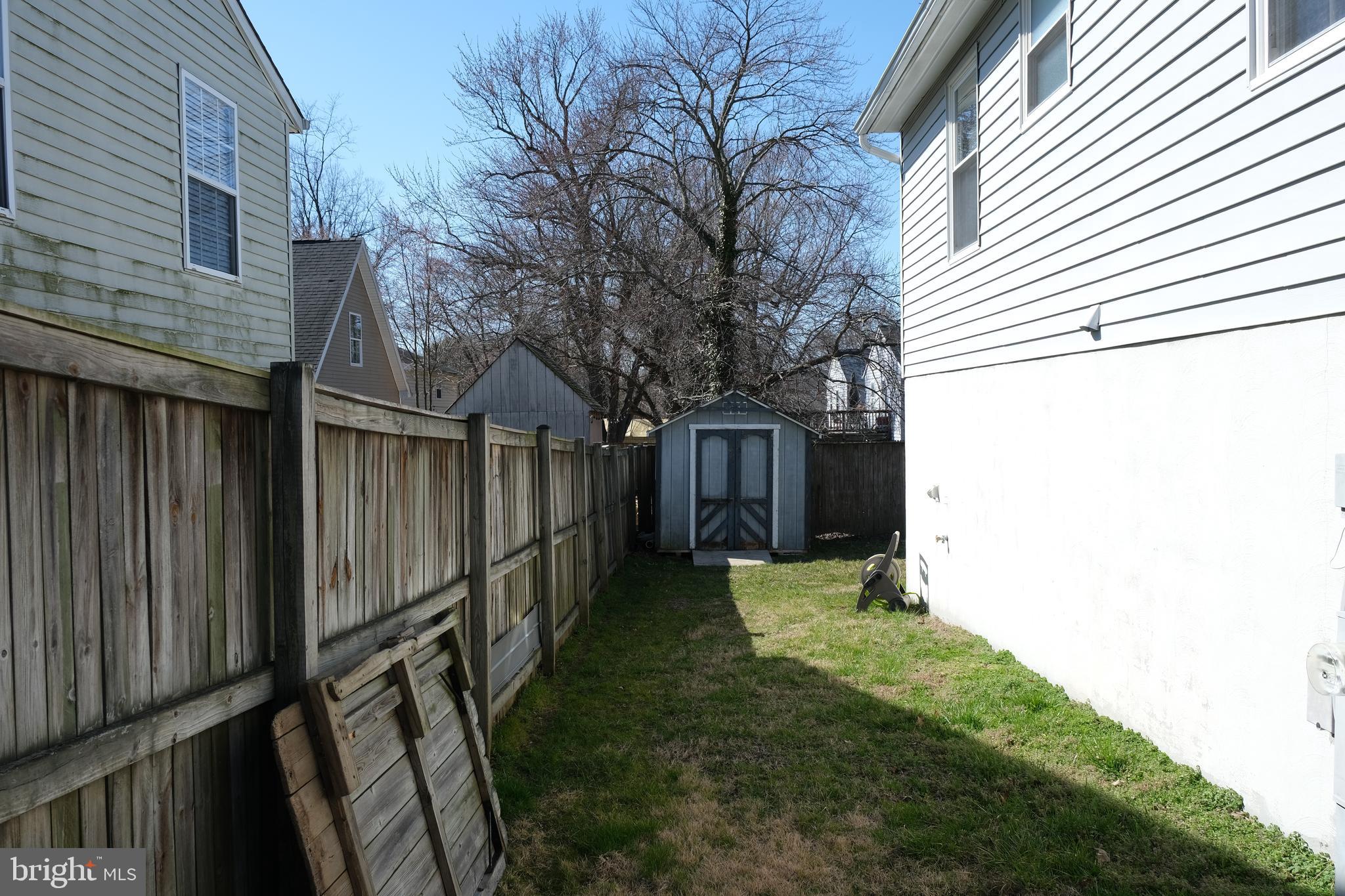 7802 East Shore Road Pasadena, MD 21122 - Photo 28 of 29 Gallery Image 28