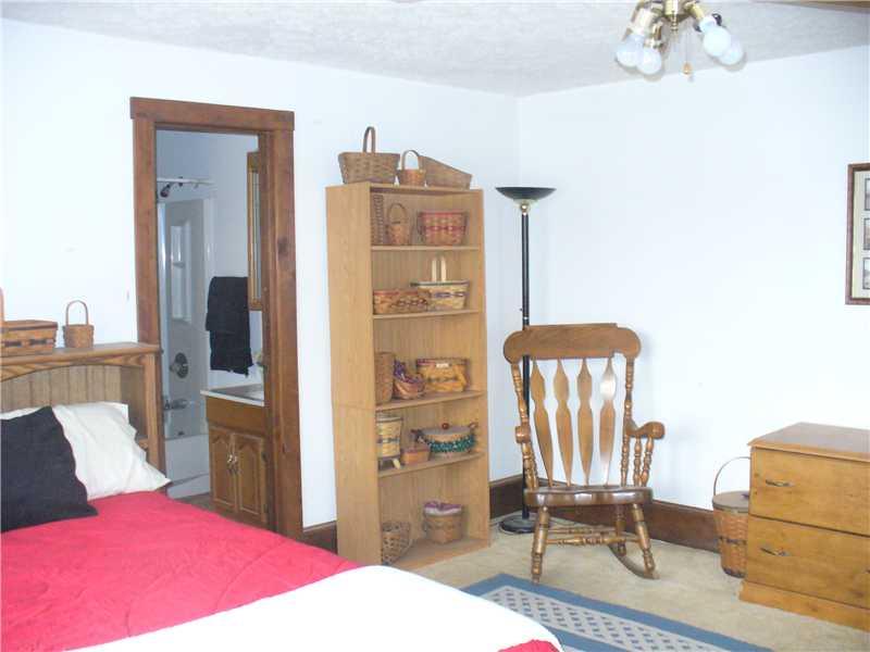 8615 Morgantown Road Indianapolis, IN 46217 - Photo 17 of 23 Gallery Image 17
