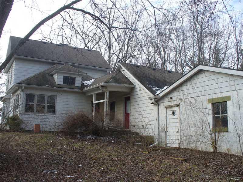 8615 Morgantown Road Indianapolis, IN 46217 - Photo 3 of 23 Gallery Image 3