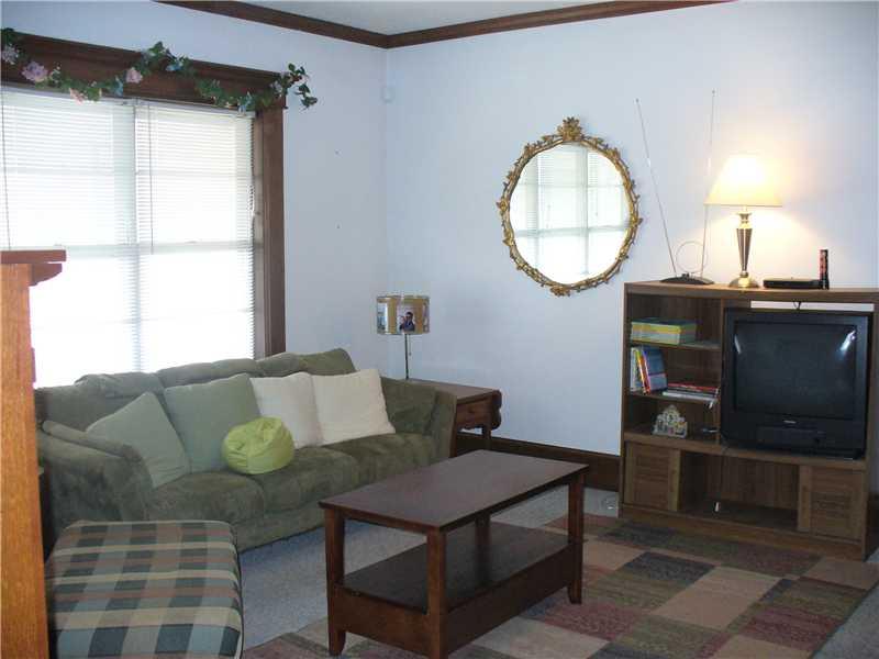 8615 Morgantown Road Indianapolis, IN 46217 - Photo 4 of 23 Gallery Image 4