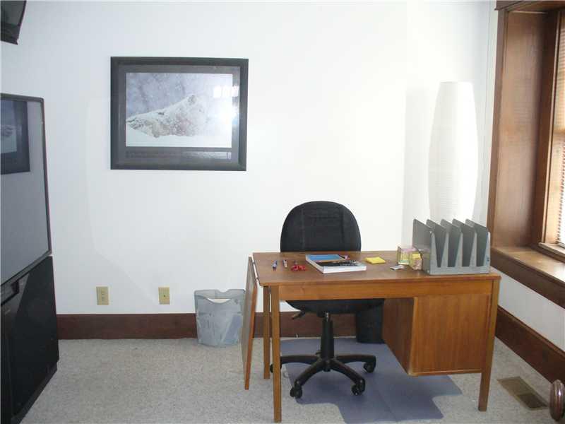 8615 Morgantown Road Indianapolis, IN 46217 - Photo 7 of 23 Gallery Image 7