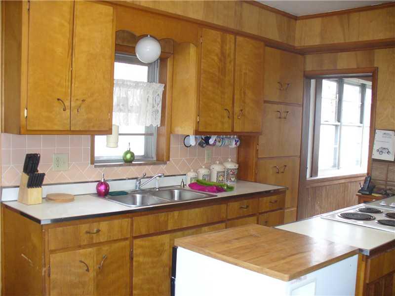 8615 Morgantown Road Indianapolis, IN 46217 - Photo 10 of 23 Gallery Image 10