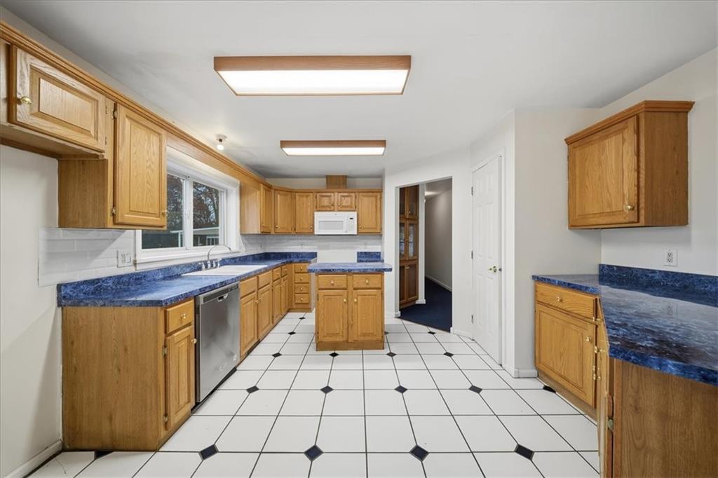 152 Buss Road Aliquippa, PA 15001 - Photo 12 of 35 Gallery Image 12