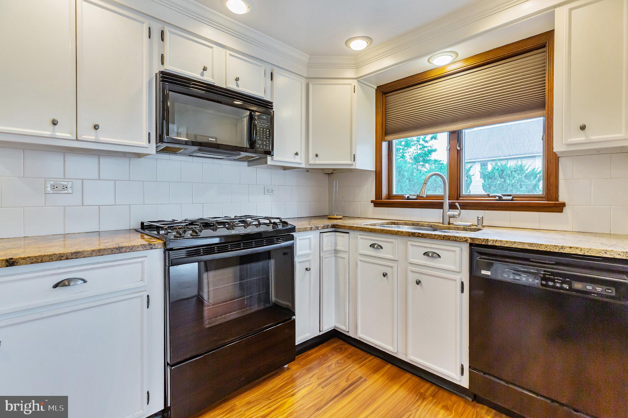 412 Haakon Road Brooklawn, NJ 08030 - Photo 13 of 35 Gallery Image 13