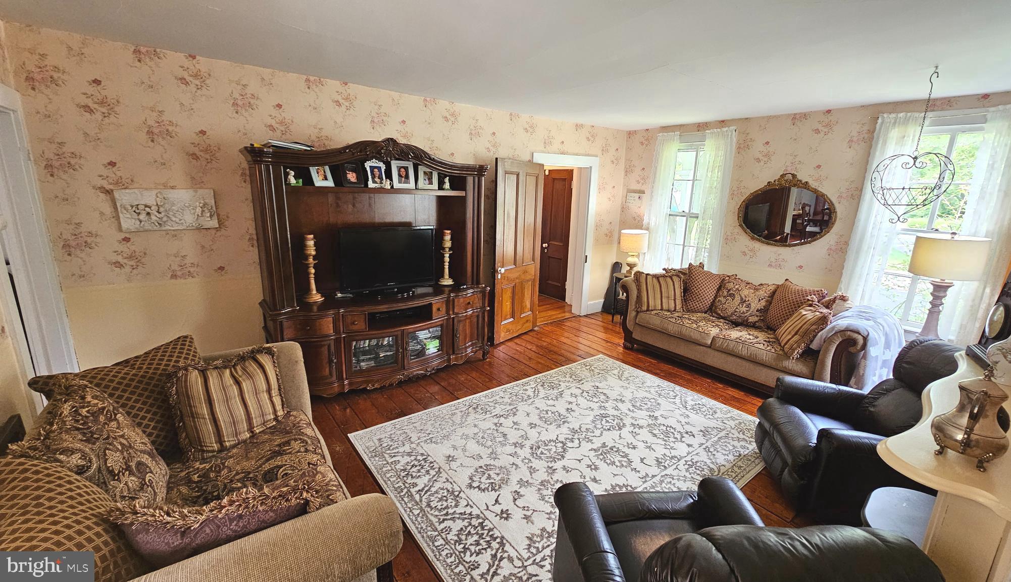 441 Dutch Neck Road East Windsor, NJ 08520 - Photo 7 of 50 Family Room