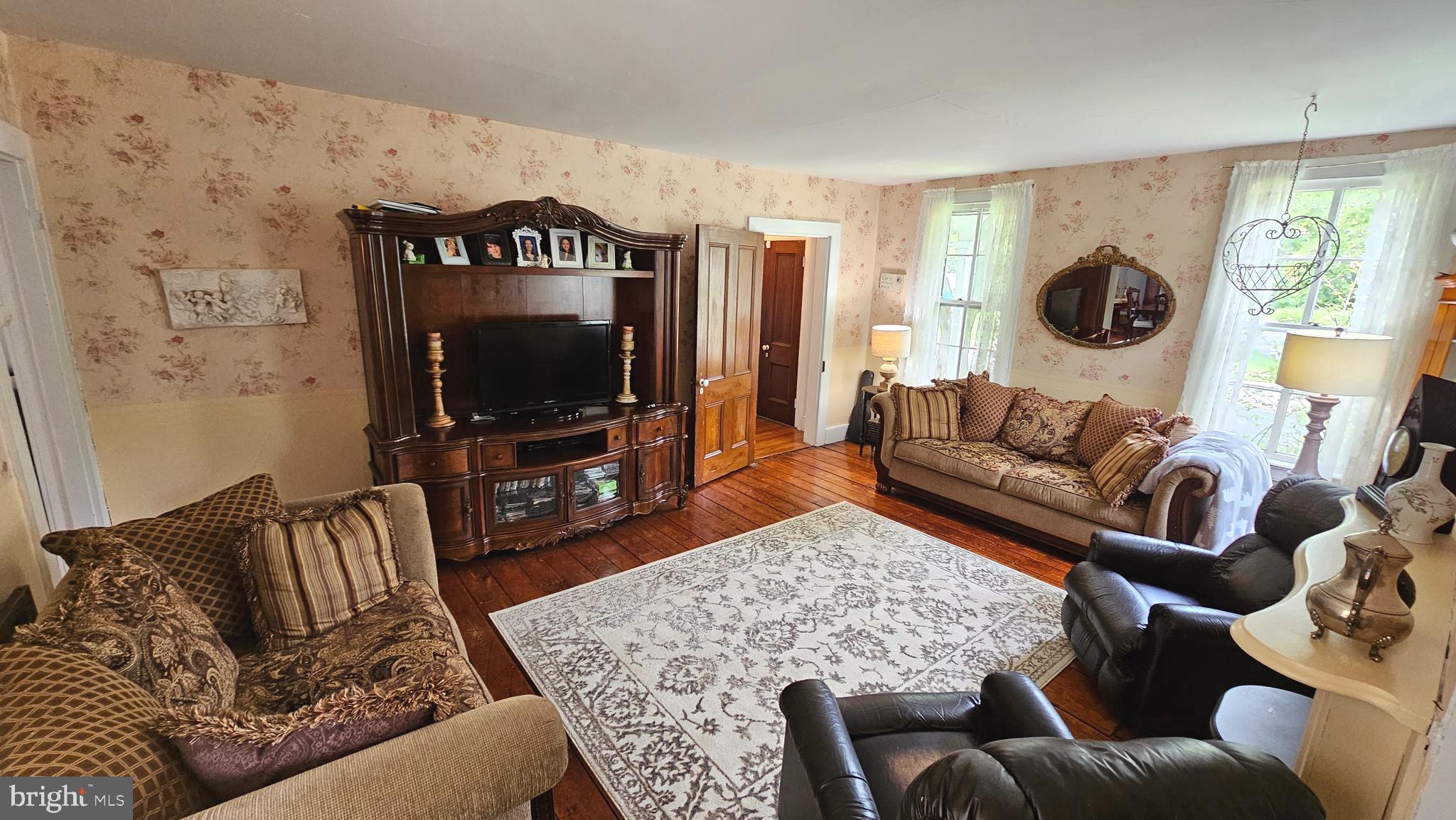 441 Dutch Neck Road East Windsor, NJ 08520 - Photo 8 of 50 Family Room